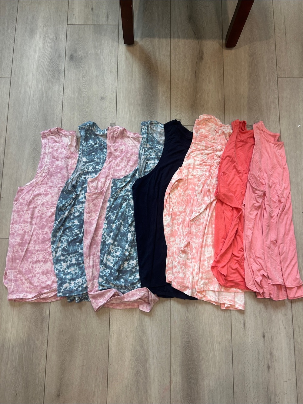 DIP Women’s 1X Workout Tank Tops Lot of 9 Athletic Tie Dye Activewear